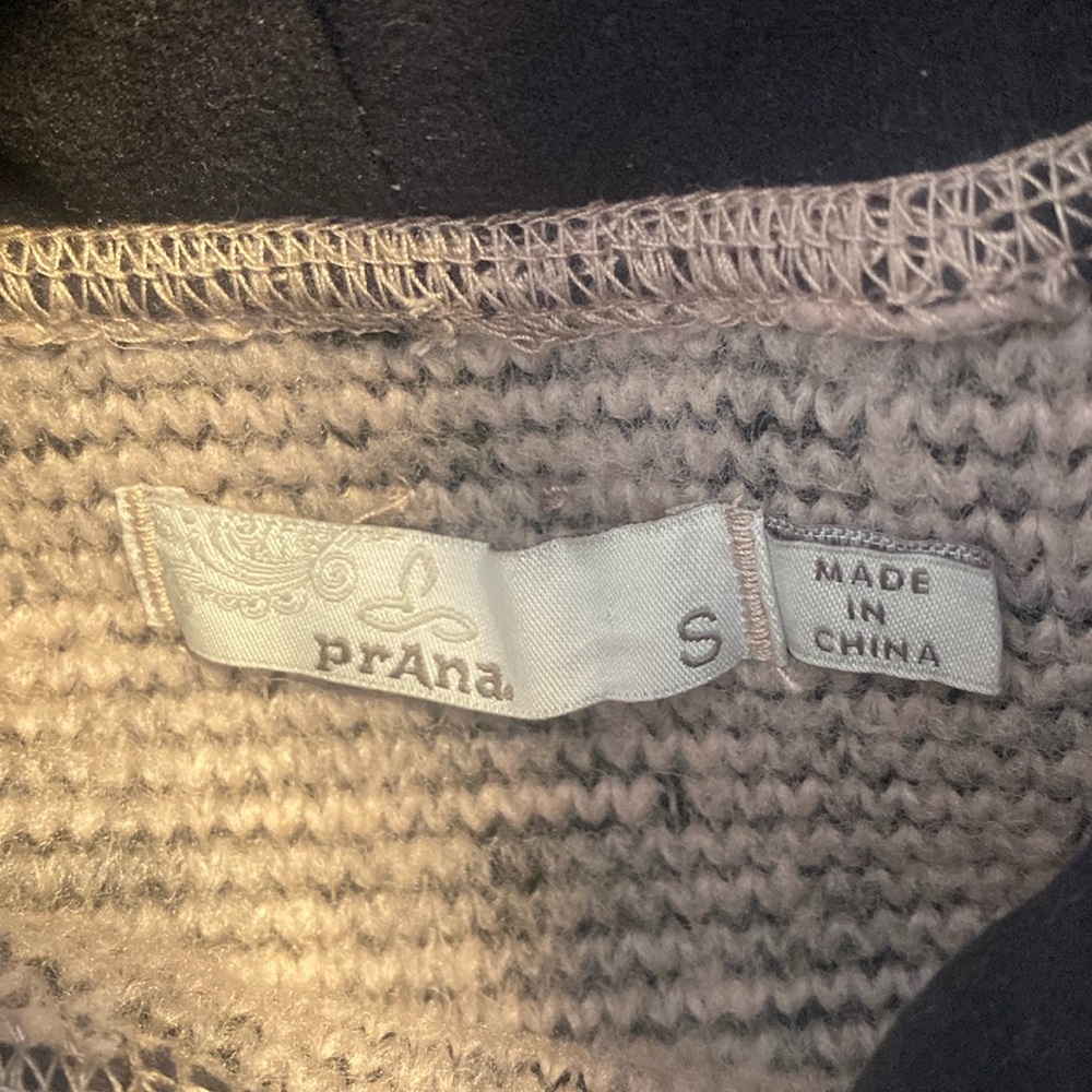PRANA | rose colored turtleneck size S